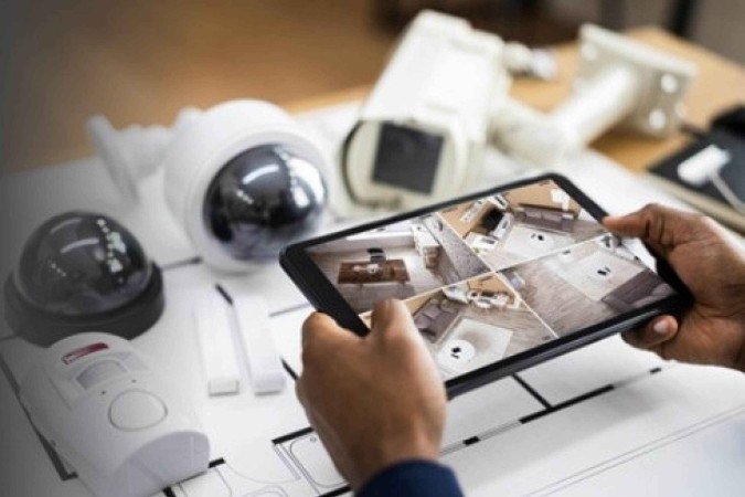 O dispositivo descentralizado facilita o controle e a manutenção de dados e sigilo