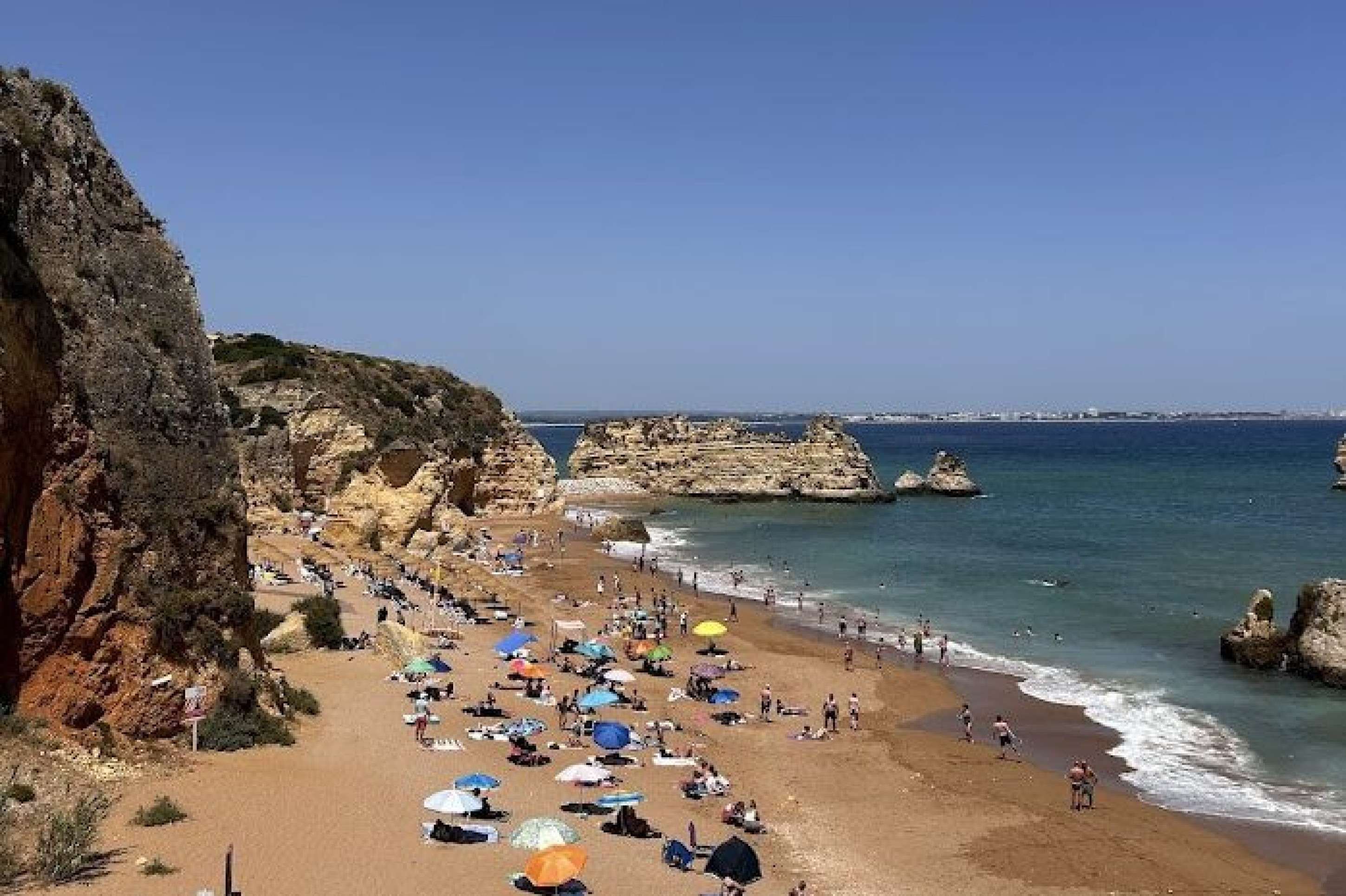 Verão europeu acessível: 5 destinos econômicos para brasileiros