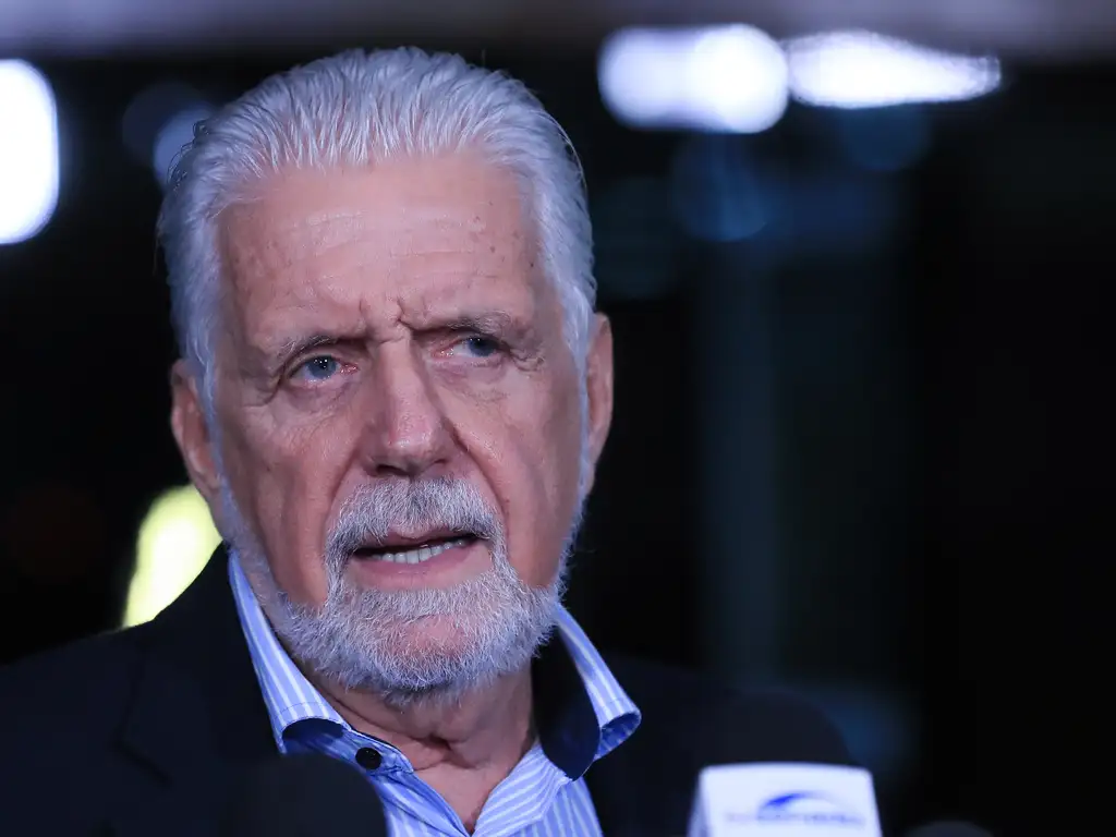 Jaques Wagner: 'Não é nenhuma afronta, é continuar brigando por aquilo que ele [Lula] acha que é direito dele' -  (crédito: Lula Marques/ Agência Brasil)