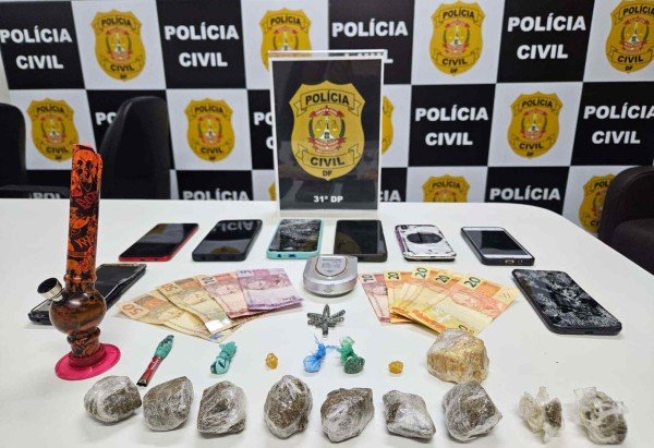 Operação resultou na prisão de cinco pessoas