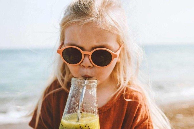 O corpo absorve melhor fontes veganas de ferro, como o espinafre, quando combinadas com alimentos ricos em vitamina C -  (crédito: Getty Images)