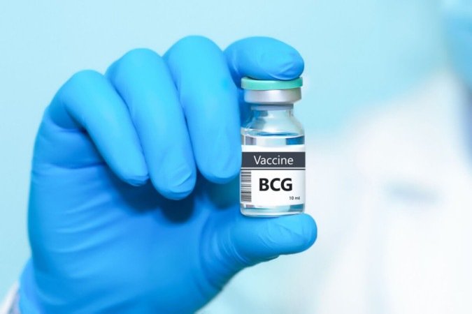Dia da Vacina BCG relembra a importância do imunizante contra a tuberculose (Imagem: StanislavSukhin | Shutterstock) - (crédito: EdiCase) Dia da Vacina BCG relembra a importância do imunizante contra a tuberculose (Imagem: StanislavSukhin | Shutterstock) - (crédito: EdiCase)