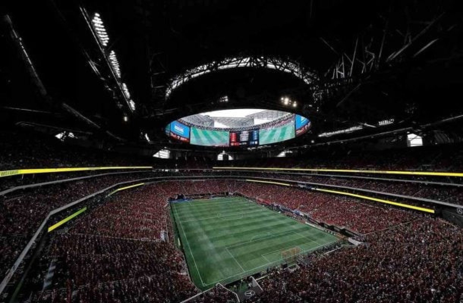 Com estádio climatizado, PSG e Bayern buscam “driblar” o calor em Atlanta