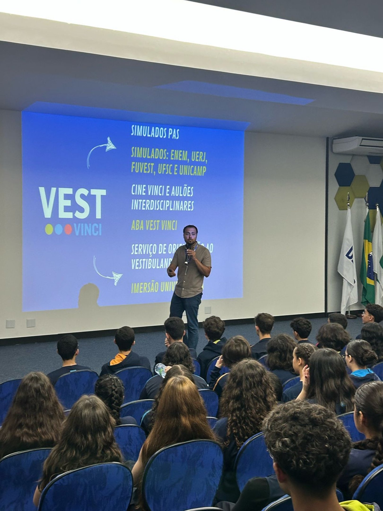 Serviço de orientação para vestibulares