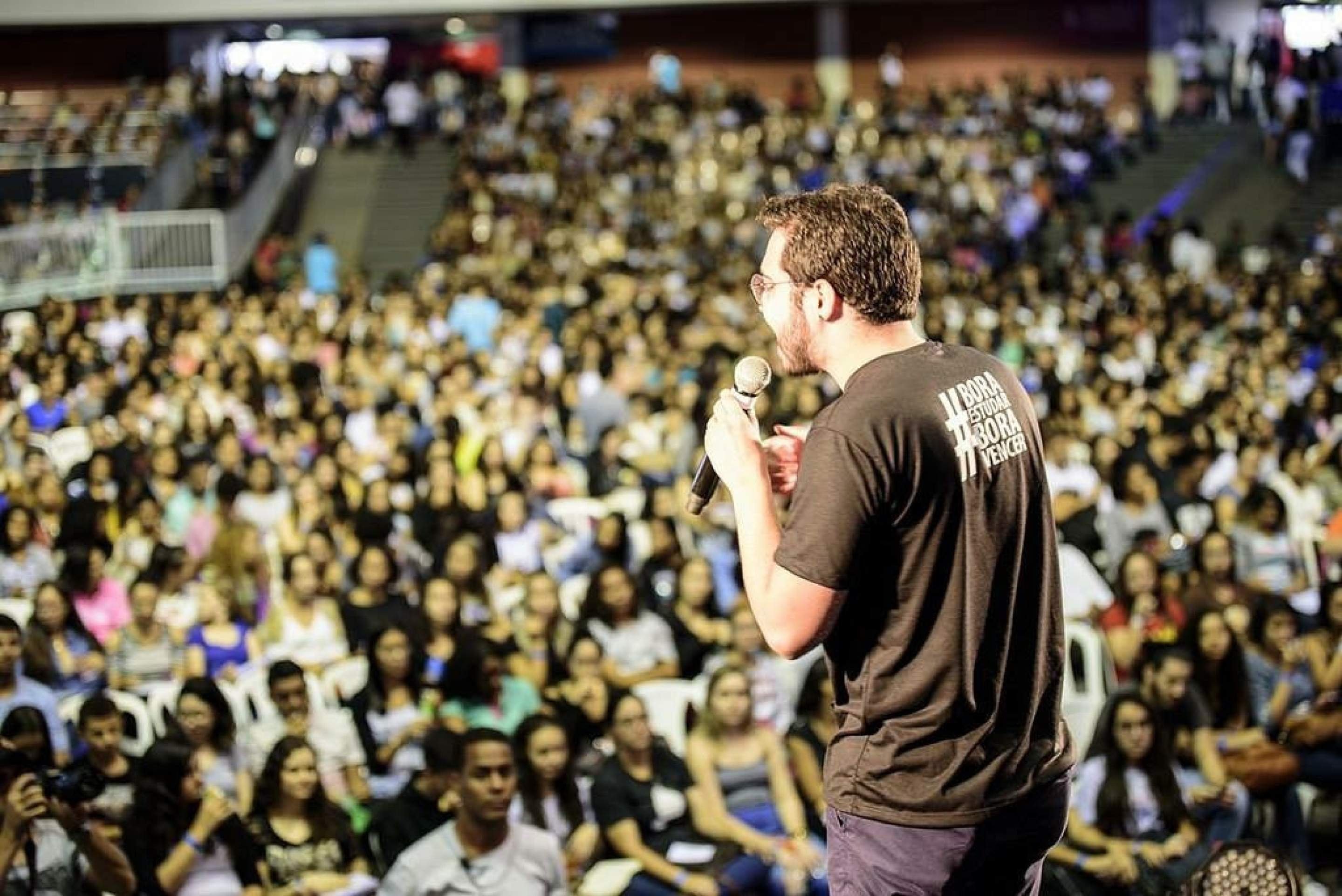 Aulão para o Enem, com estudantes da rede pública