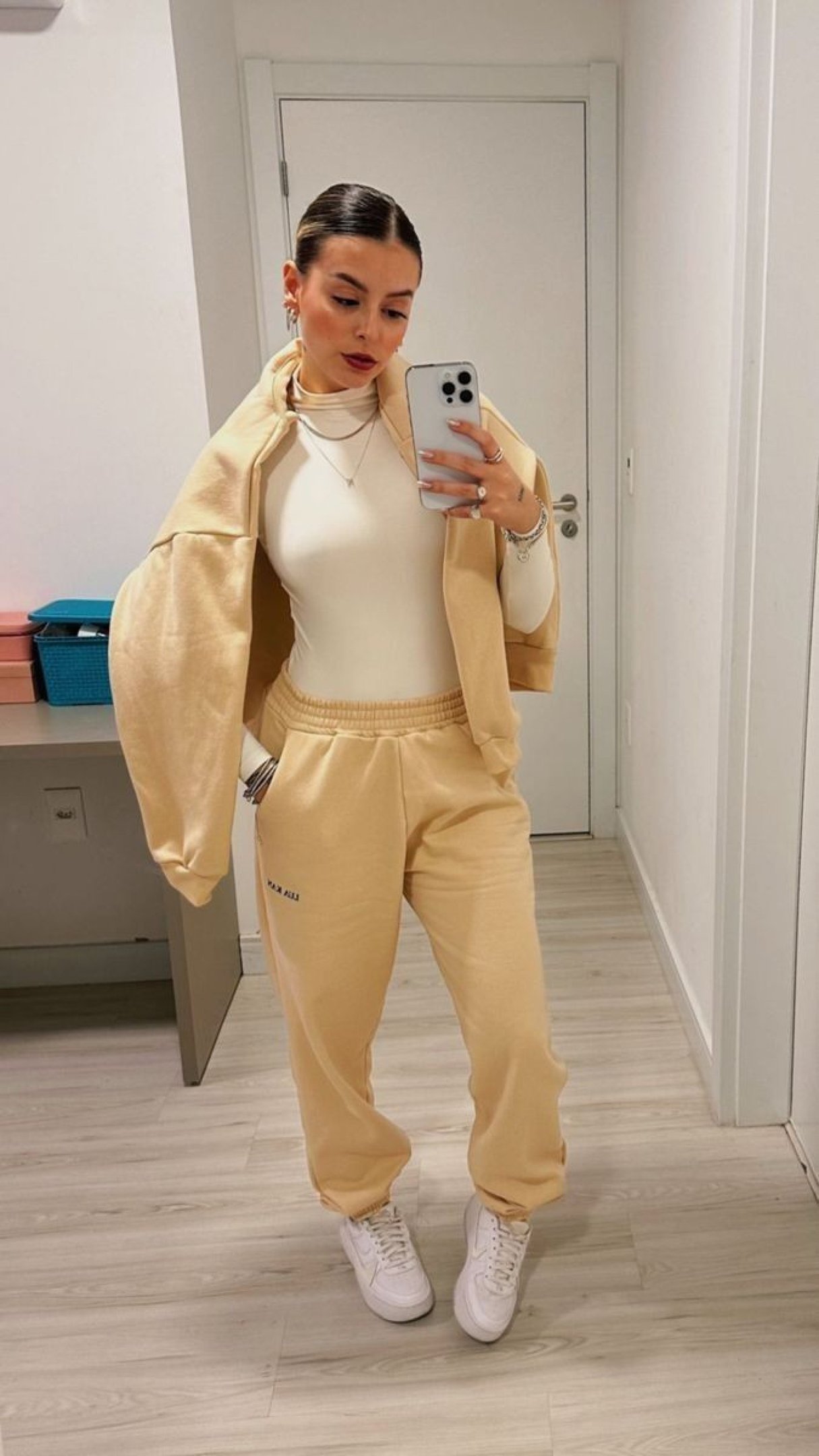 Investir em conjuntos monocromáticos é uma alternativa