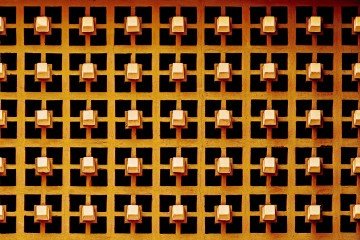 Cobogós do Bloco F da 311 Sul Exposição Concretus, de Celso Júnior. 