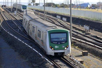 A energia do sistema foi restabelecida às 12h11, após o Corpo de Segurança Operacional confirmar que não havia mais ninguém na linha férrea - (crédito: Minervino Júnior/CB/D.A.Press) A energia do sistema foi restabelecida às 12h11, após o Corpo de Segurança Operacional confirmar que não havia mais ninguém na linha férrea - (crédito: Minervino Júnior/CB/D.A.Press)