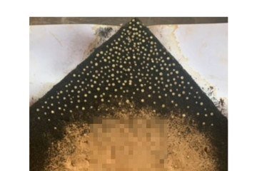 Obra de Carlos Lin na exposição Modelar, tramar, servir