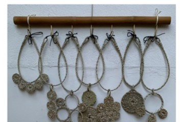 Carlos Lin usa fibra de palmeira para fazer obra performática 