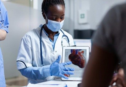 Inteligência artificial consegue verificar o risco de morte súbita - (crédito: Photographer: Dragos Condrea)