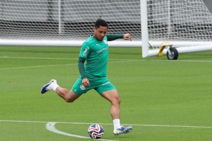 Vitor Roque ainda não marcou no Mundial de Clubes  -  (crédito: Foto: Cesar Greco/Palmeiras)