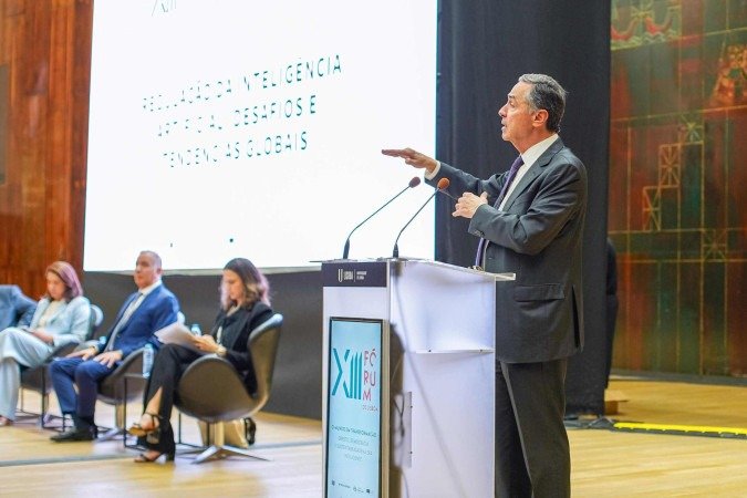 Luís Roberto Barroso explica decisão sobre plataformas digitais: Luís Roberto Barroso explica decisão sobre plataformas digitais: