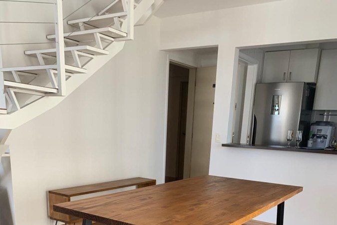 Outro grande símbolo da arquitetura é a mesa Barcelona