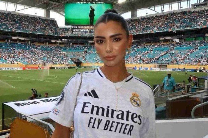 Modelo espanhola marca presença na vitória do Real Madrid sobre a Juventus, nos EUA -  (crédito: Foto: Reprodução/Instagram)