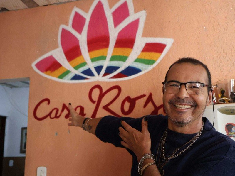Na Casa Rosa, Marcos Venisson auxilia pessoas em situação de vulnerabilidade      -  (crédito:  Bruna Gaston CB/DA Press)