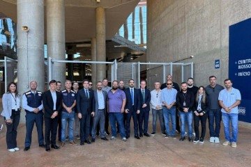 A medida cumpre a Lei Geral do Esporte, que estabelece um prazo de dois anos para a adaptação das arenas esportivas à nova tecnologia - (crédito: Divulgação/MPDFT) A medida cumpre a Lei Geral do Esporte, que estabelece um prazo de dois anos para a adaptação das arenas esportivas à nova tecnologia - (crédito: Divulgação/MPDFT)