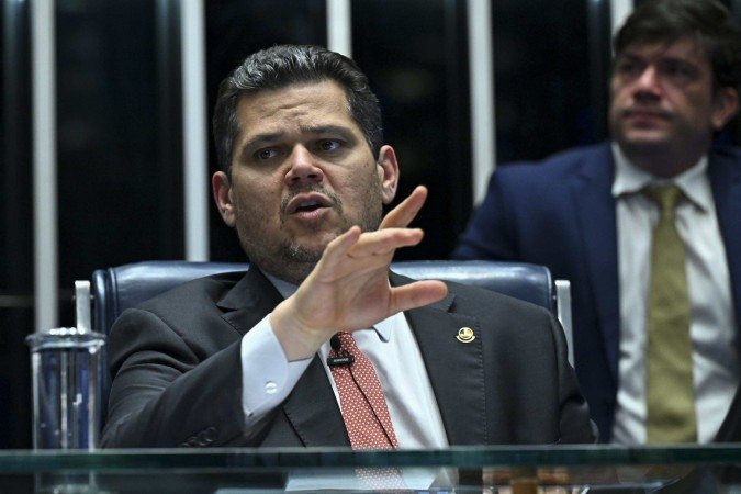 Davi Alcolumbre (União-AP) adiou votação por falta de consenso - (crédito: Jefferson Rudy/Agência Senado) Davi Alcolumbre (União-AP) adiou votação por falta de consenso - (crédito: Jefferson Rudy/Agência Senado)