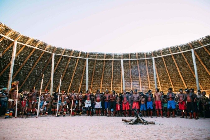 Os dois últimos dias do evento culminam no Encontro na Aldeia, um festival que contará com grandes shows de artistas indígenas e não-indígenas - (crédito: Bruno Jungmann) Os dois últimos dias do evento culminam no Encontro na Aldeia, um festival que contará com grandes shows de artistas indígenas e não-indígenas - (crédito: Bruno Jungmann)