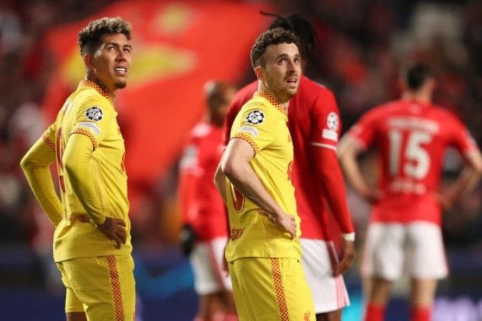 Roberto Firmino e Diogo Jota disputaram posição no ataque do Liverpool e viraram amigos - (crédito: Foto: Julian Finney/Getty Images) Roberto Firmino e Diogo Jota disputaram posição no ataque do Liverpool e viraram amigos - (crédito: Foto: Julian Finney/Getty Images)
