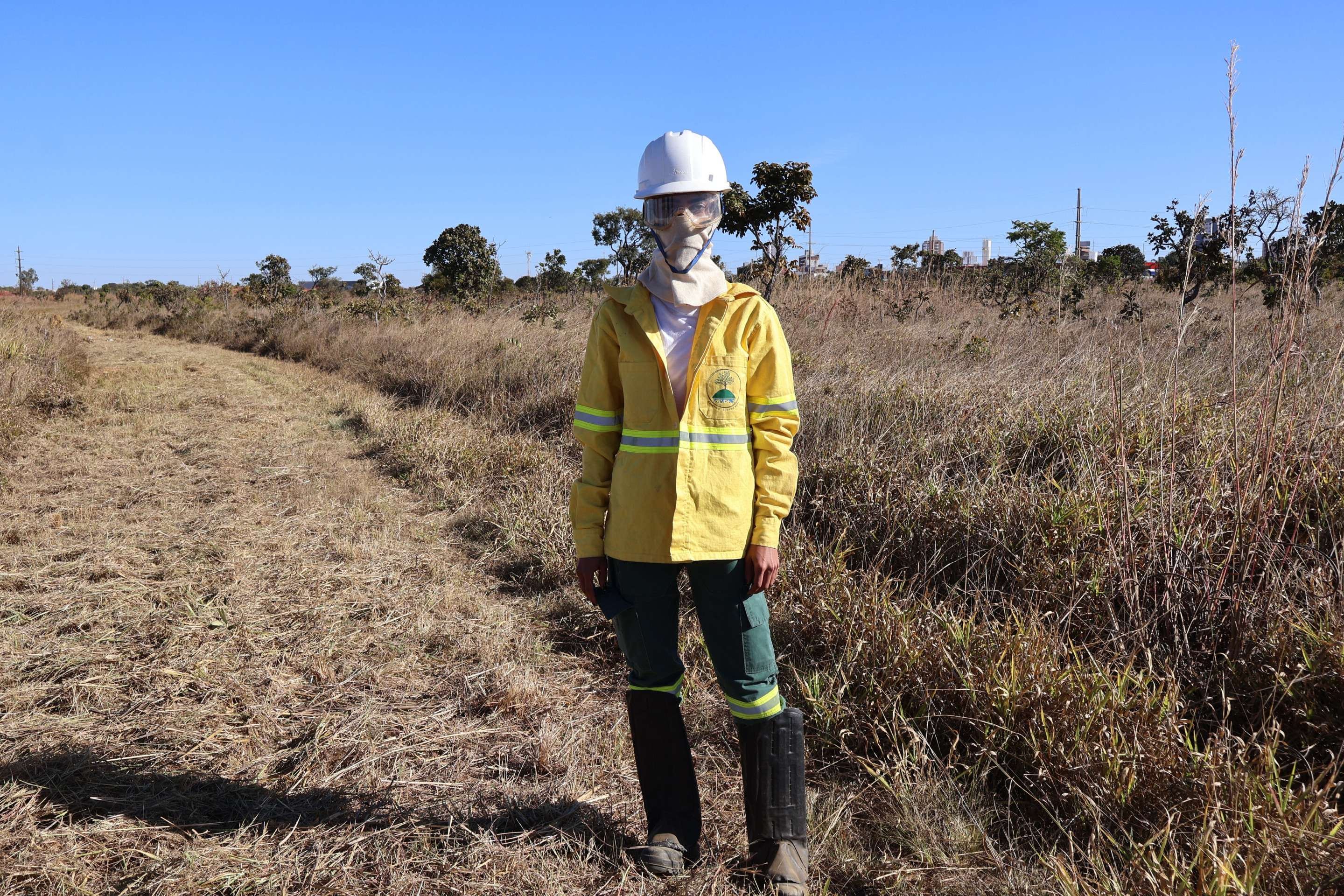  03/07/2025 Bruna Gaston CB/DA Press. Brigadista voluntária Raquel Noronha, Parque Boca da Mata       