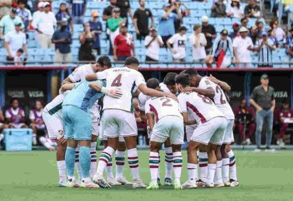 LUCAS MERÇON / FLUMINENSE F.C.