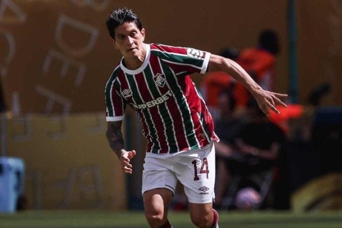 GERMAN CANO - Apareceu pouco na primeira etapa, sem conseguir tem muito espaço para fazer jogo. No segundo tempo, conseguiu aparecer, teve duas grandes oportunidades, mas acabou errando na decisão e saiu do jogo. Nota: 4,5 - Foto: Lucas Merçon/Fluminense FC