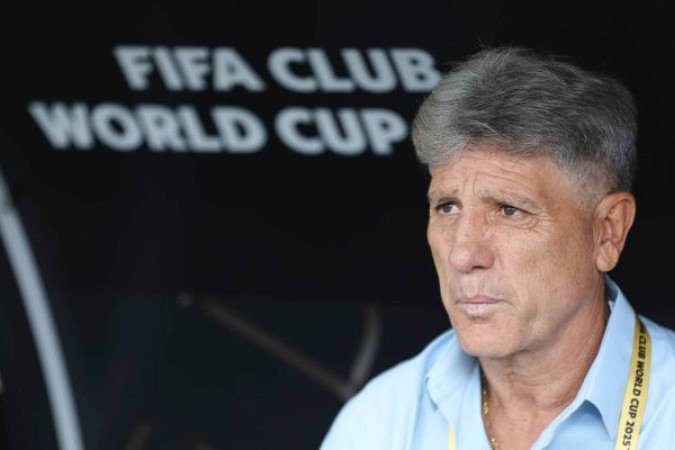 Renato Gaúcho deu aula novamente em vitória do Fluminense -  (crédito: Foto: LUCAS MERÇON / FLUMINENSE F.C.)