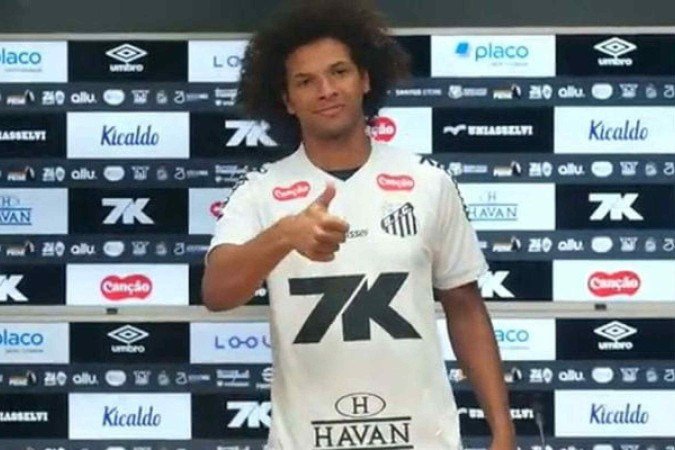 Willian Arão é apresentado no Santos - (crédito: Foto: Reprodução) Willian Arão é apresentado no Santos - (crédito: Foto: Reprodução)