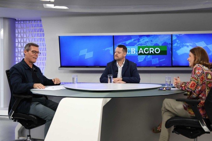 04/07/2025 Bruna Gaston CB/DA Press. CB Agro, Cleison Duval. Na bancada Roberto Fonseca e Sibele Negromonte
- (crédito: Bruna Gaston CB/DA Press) 04/07/2025 Bruna Gaston CB/DA Press. CB Agro, Cleison Duval. Na bancada Roberto Fonseca e Sibele Negromonte
- (crédito: Bruna Gaston CB/DA Press)