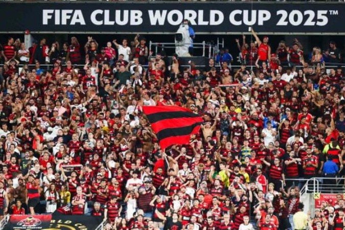 Torcedores do Flamengo e Espérance agitam estádio pela fase de grupos do Mundial - (crédito: Foto: Gilvan de Souza/Flamengo) Torcedores do Flamengo e Espérance agitam estádio pela fase de grupos do Mundial - (crédito: Foto: Gilvan de Souza/Flamengo)