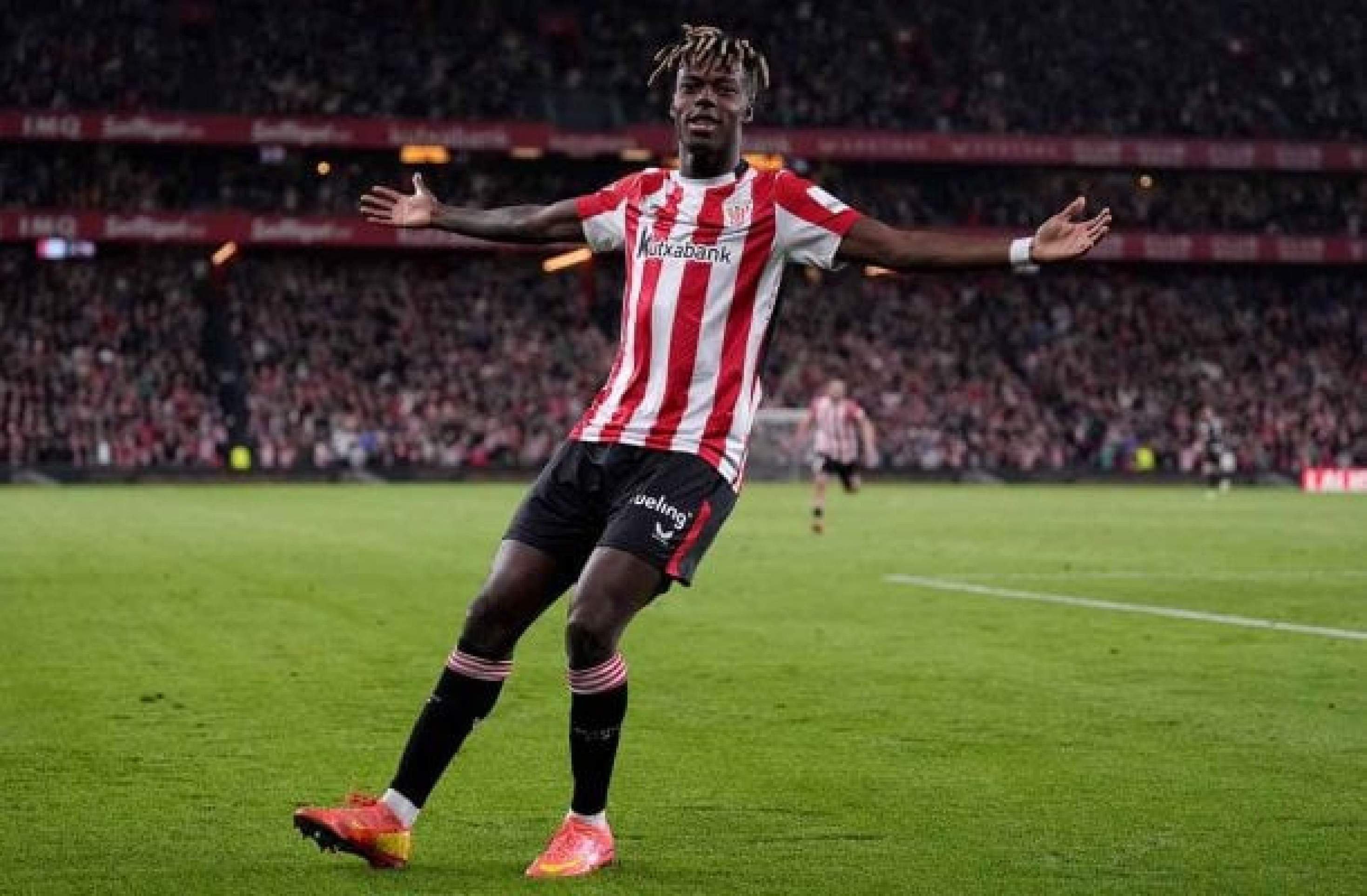 No radar de Barcelona e Bayern, Nico Williams renova com o Athletic Bilbao No radar de Barcelona e Bayern, Nico Williams renova com o Athletic Bilbao
