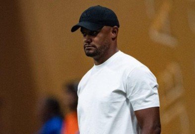 Kompany na beira do campo durante derrota do Bayern para o PSG - (crédito: Foto: Kevin C. Cox/Getty Images) Kompany na beira do campo durante derrota do Bayern para o PSG - (crédito: Foto: Kevin C. Cox/Getty Images)