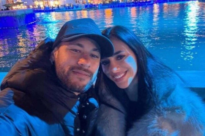 A assessoria do Santos confirmou que a bolsa de Bianca rompeu e a empresária foi levada ao hospital - (crédito: Reprodução / Instagram) A assessoria do Santos confirmou que a bolsa de Bianca rompeu e a empresária foi levada ao hospital - (crédito: Reprodução / Instagram)