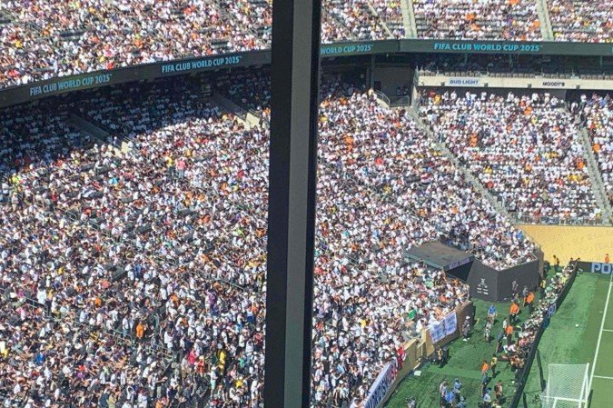 MetLife Stadium é tomado de branco durante partida do Real Madrid contra o Borussia Dortmund - (crédito: Marcos Paulo Lima / CB/DaPress) MetLife Stadium é tomado de branco durante partida do Real Madrid contra o Borussia Dortmund - (crédito: Marcos Paulo Lima / CB/DaPress)