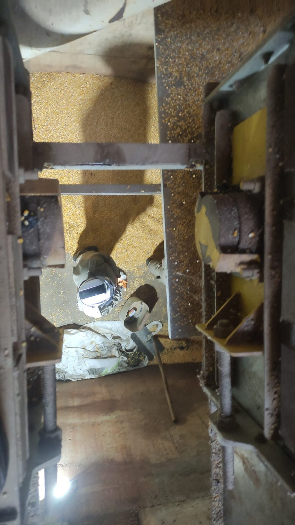 Trabalhador de 19 anos morre em silo no interior de Goiás 