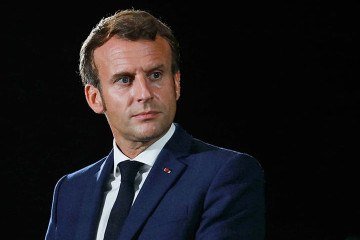 Macron chama Putin de 'predador' e 'ogro' - Flickr Faces Of The World