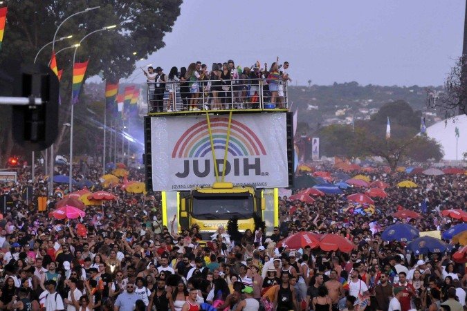  06/07/.2025 Ed Alves CB/DA Press. Cidades. Passeata LGBTQIA+ 2025 - Esplanada dos Ministerios. 