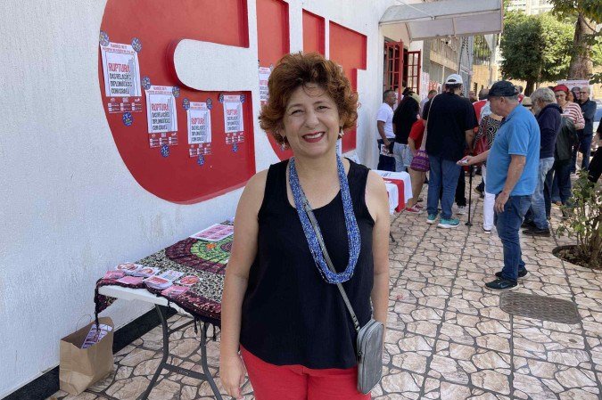 Thelma Mello ressaltou a importância de exercitar a democracia no próprio partido