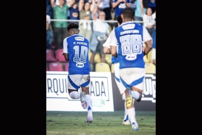 Matheus Pereira fez o gol da vitória do Cruzeiro sobre o Banfield, da Argentina, por 1 a 0, pela Vitória Cup - (crédito: Foto: Gustavo Aleixo/Cruzeiro) Matheus Pereira fez o gol da vitória do Cruzeiro sobre o Banfield, da Argentina, por 1 a 0, pela Vitória Cup - (crédito: Foto: Gustavo Aleixo/Cruzeiro)