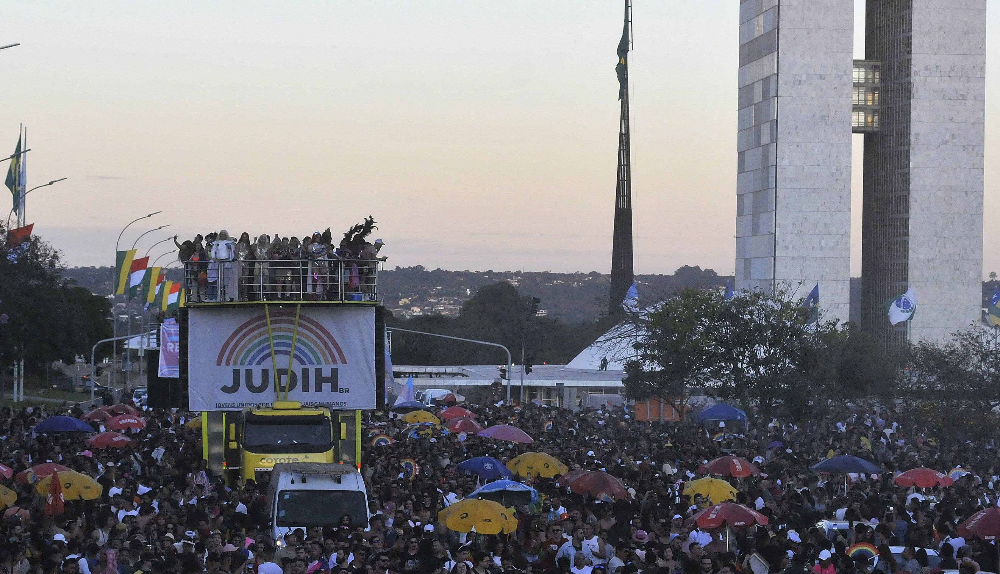  06/07/.2025 Ed Alves CB/DA Press. Cidades. Passeata LGBTQIA+ 2025 - Esplanada dos Ministerios. 