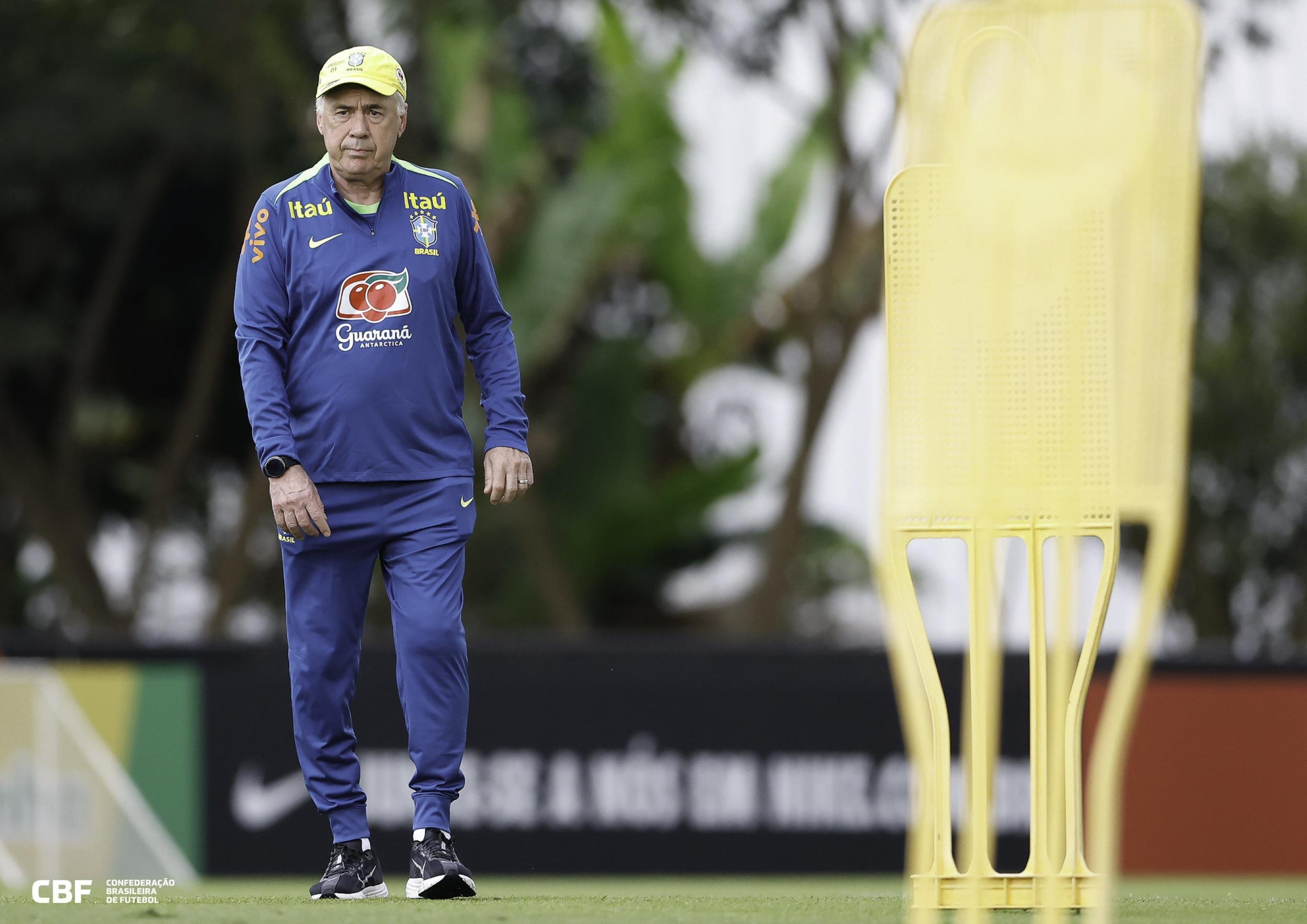 Cinco jogadores para Ancelotti analisar durante passagem pelos EUA