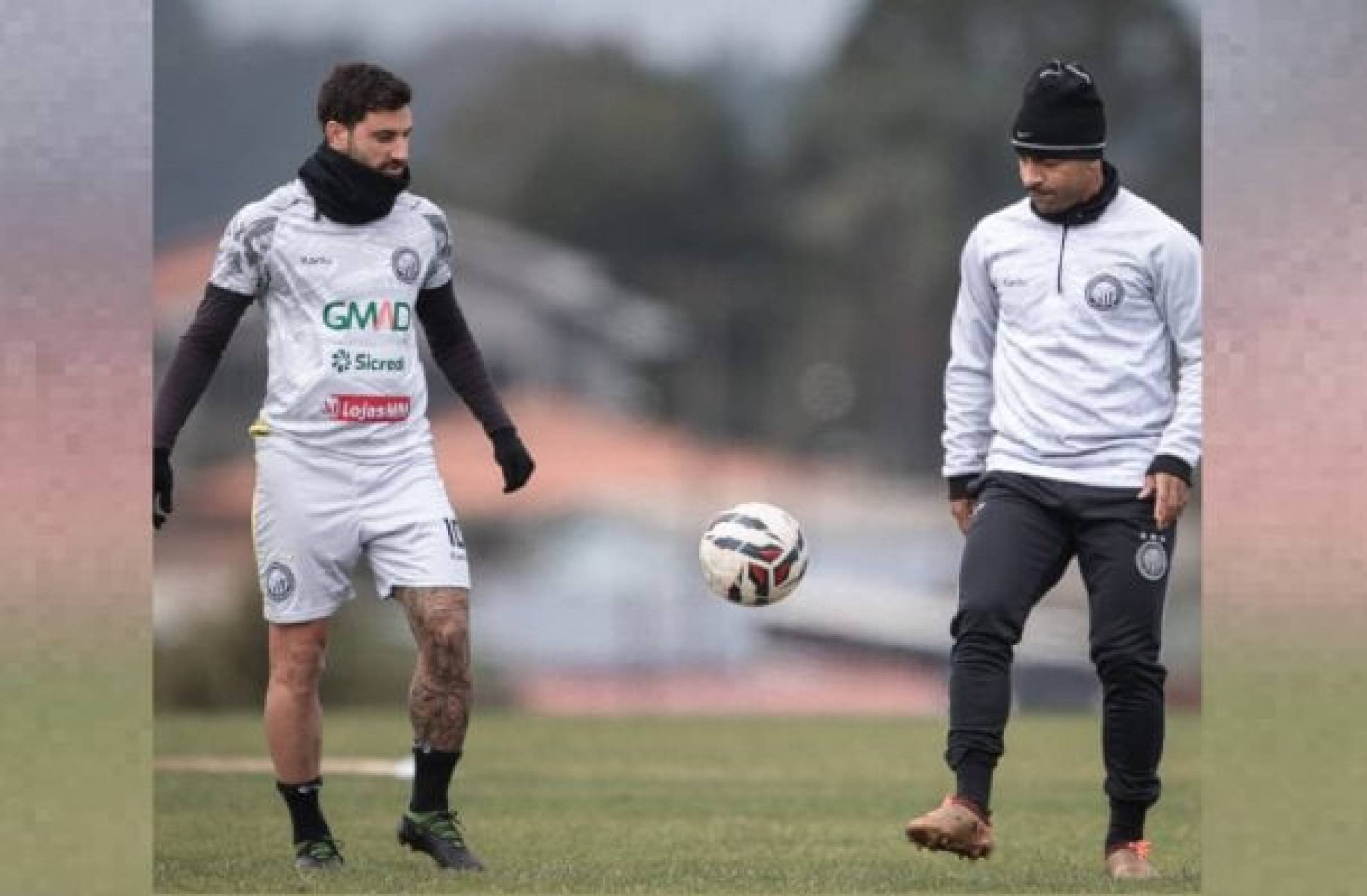 Operário-PR x Chapecoense: onde assistir, escalações e arbitragem