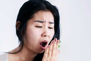 A remoção de resíduos entre os dentes pode ser importante -  (crédito: Getty Images)