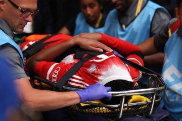 Jamal Musiala, meio-campista do Bayern de Munique, passou por uma cirurgia após fraturar a fíbula da perna esquerda no Mundial de Clubes -  (crédito: Foto: Kevin C. Cox/Getty Images)