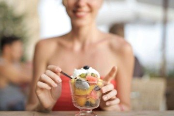 Comer envolve um cabo de guerra entre fome e saciedade — e o cérebro é o campo de batalha -  (crédito: Pexels)