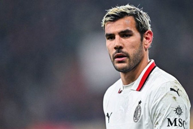 Theo Hernández acertou com o Al-Hilal, agora comandado por  Simone Inzaghi, ex-técnico da Inter de Milão. -  (crédito: Foto: Simone Arveda/Getty Images)