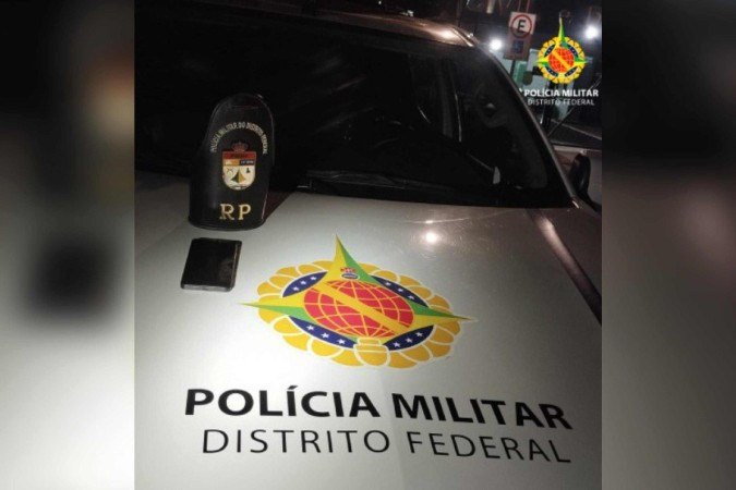 Ambos os autores do roubo confessaram ter pulado diversos muros e até caído de um telhado durante a fuga -  (crédito: Divulgação/PMDF)