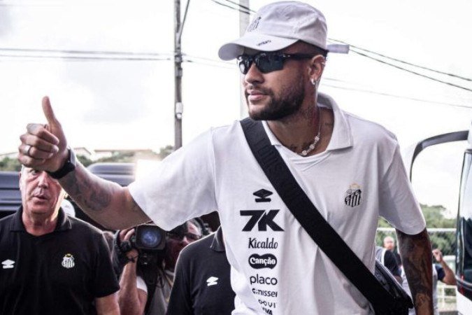Neymar tem um patrimônio avaliado em mais de R$5 bilhões -  (crédito: Raul Baretta/ Santos FC.)