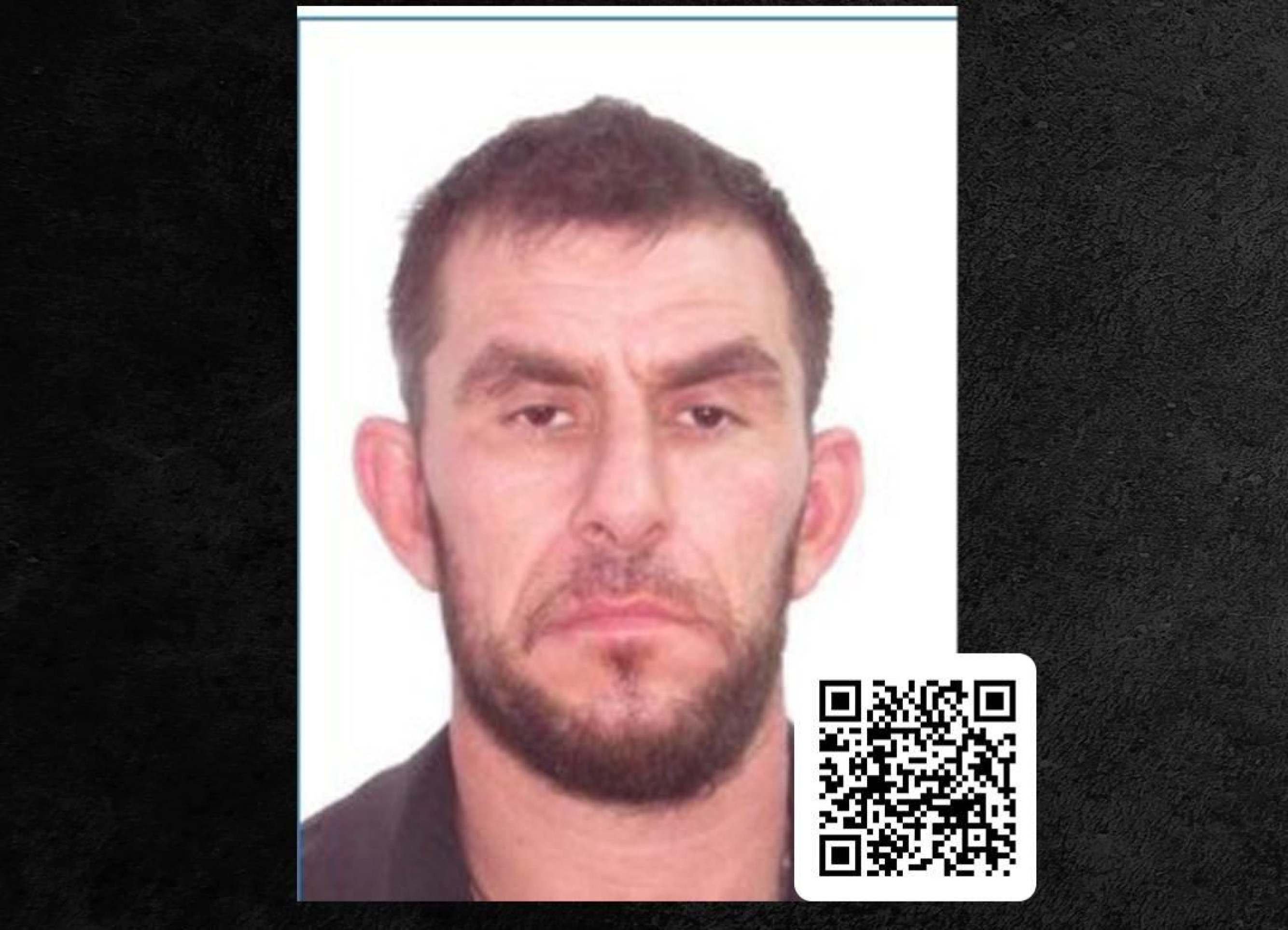 Homem que tentou atear fogo quatro vezes em casa é procurado pela PCDF Homem que tentou atear fogo quatro vezes em casa é procurado pela PCDF